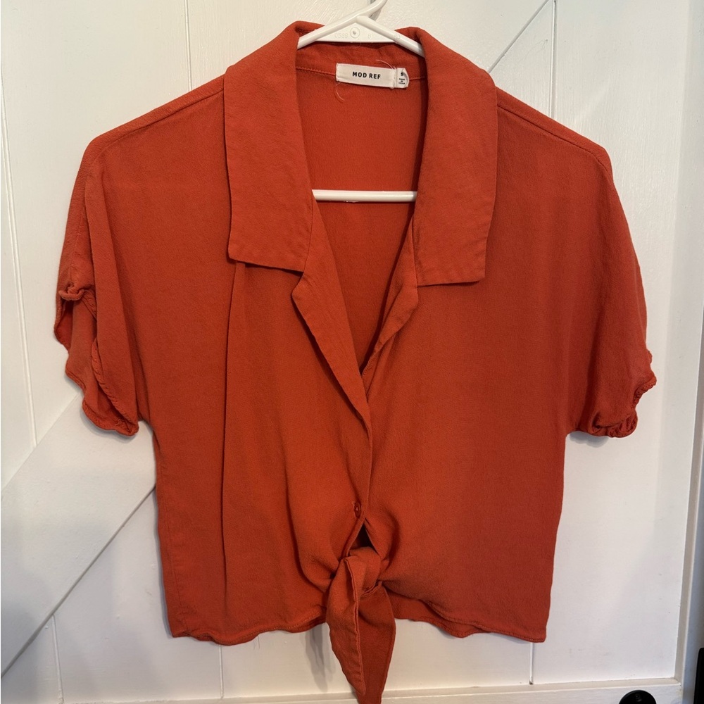 Mod Ref Burnt Orange Notched Collar Crop Button Down Shirt